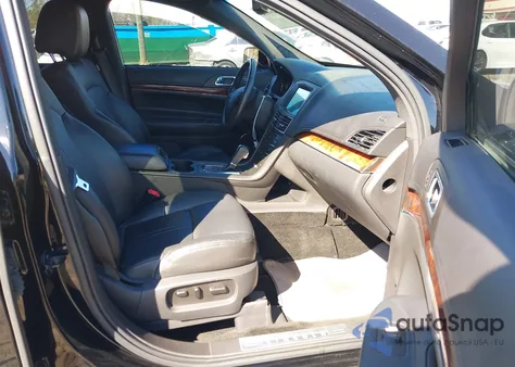 2018 Lincoln Mkt from USA, damaged, VIN 2LMHJ5NK2JBL01831